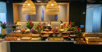 Service traiteur entreprise cocktail et bouchées salées à Libourne